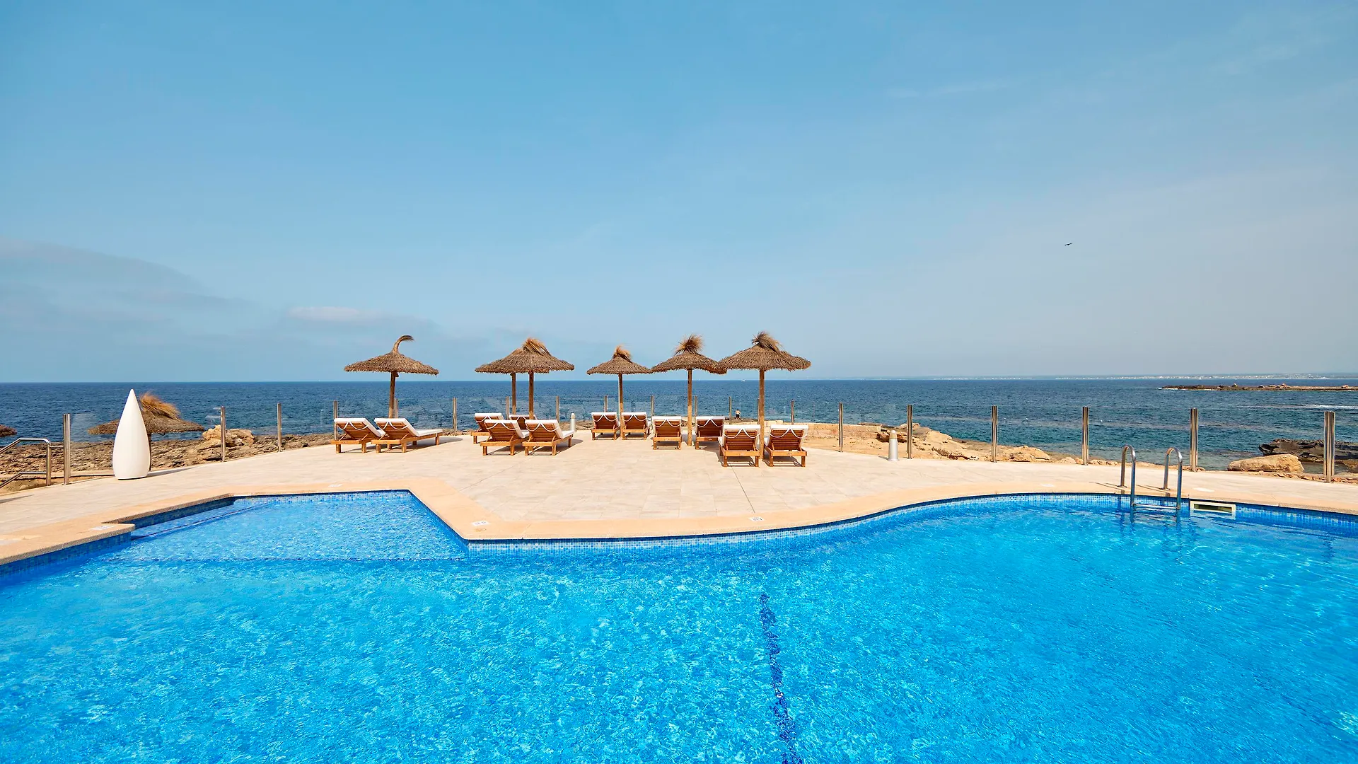 Universal Hotel Cabo Blanco - Adults Only Colonia de Sant Jordi