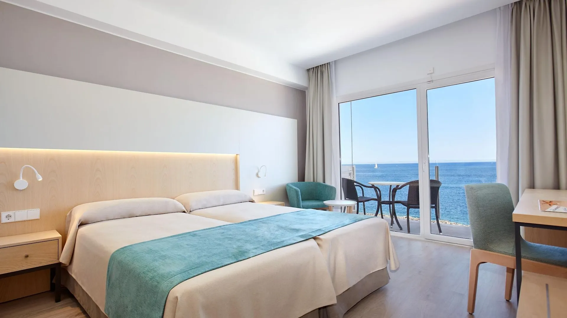 Universal Hotel Cabo Blanco - Adults Only Colonia de Sant Jordi